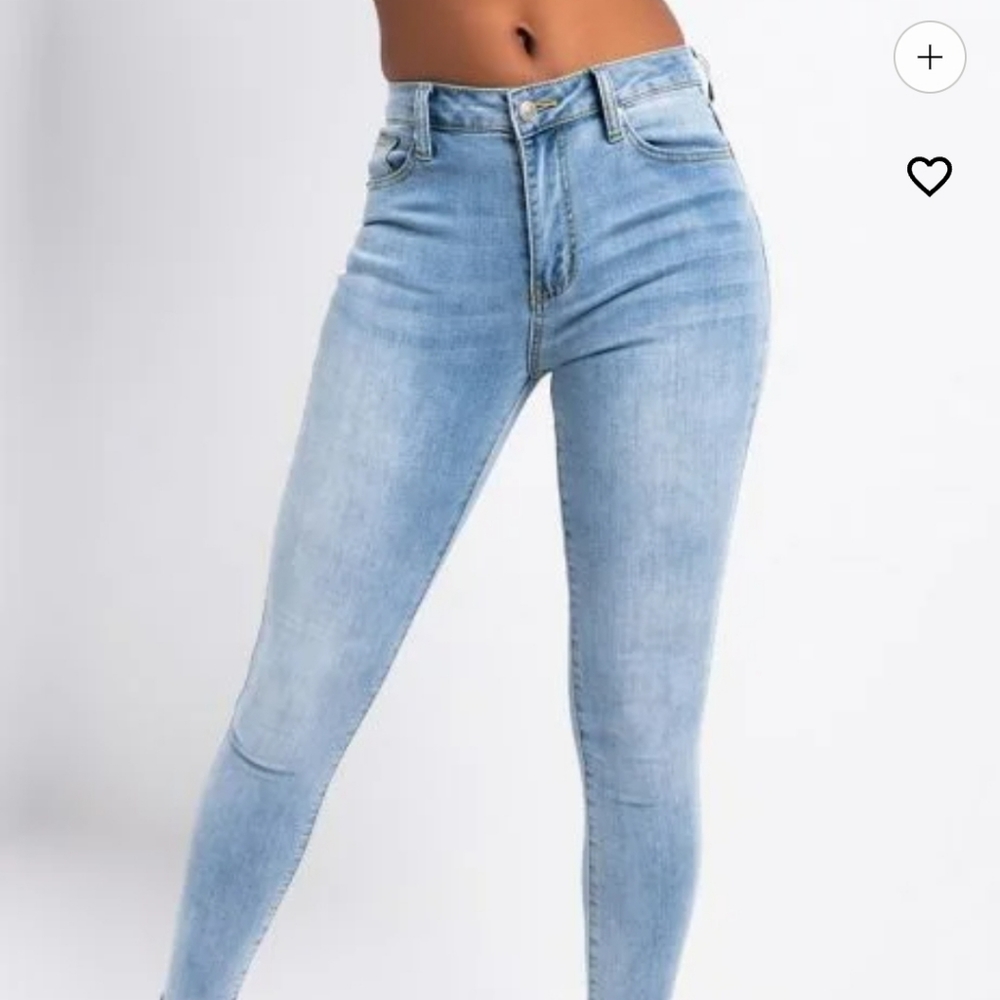 NWT-Posh by‎ V Lace Up Back Jeans